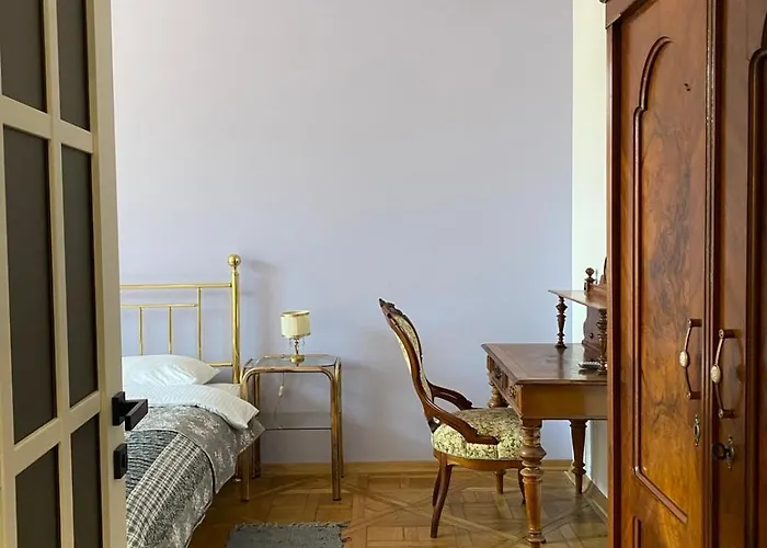 3 Bedrooms On Nasypna 3 Lejlighed